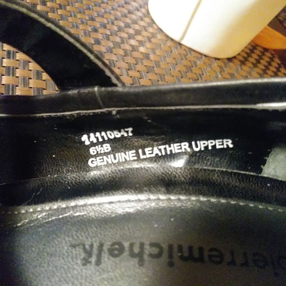 Pierre Michel heels size 6.5 B. - Picture 10 of 14